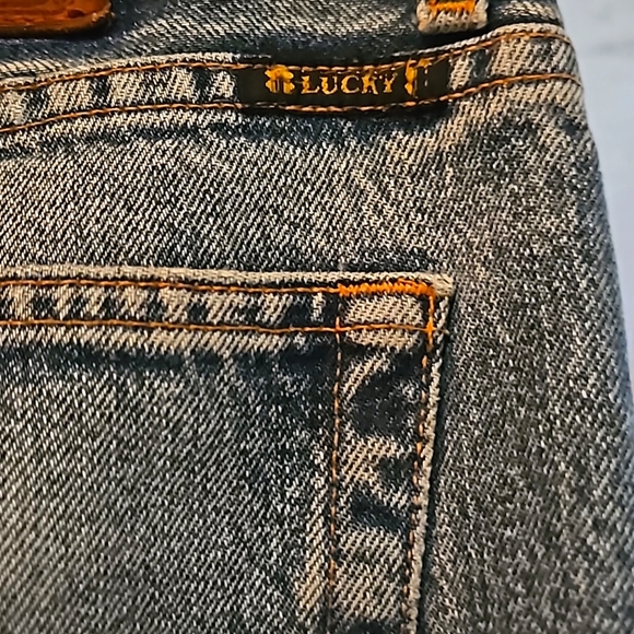 "LUCKY BRAND DUNGAREES- JEANS" MENS SIZE 36×32"  MADE IN THE USA!! WELL WORN 💙 - Picture 7 of 11